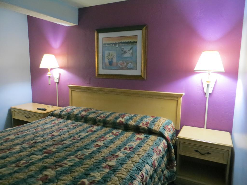 דייטונה ביץ' Skyway Motel חדר תמונה